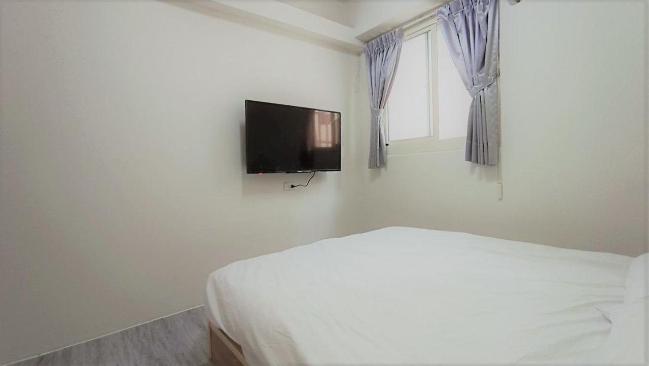 Fengchia Bichon B&B 타이중 외부 사진