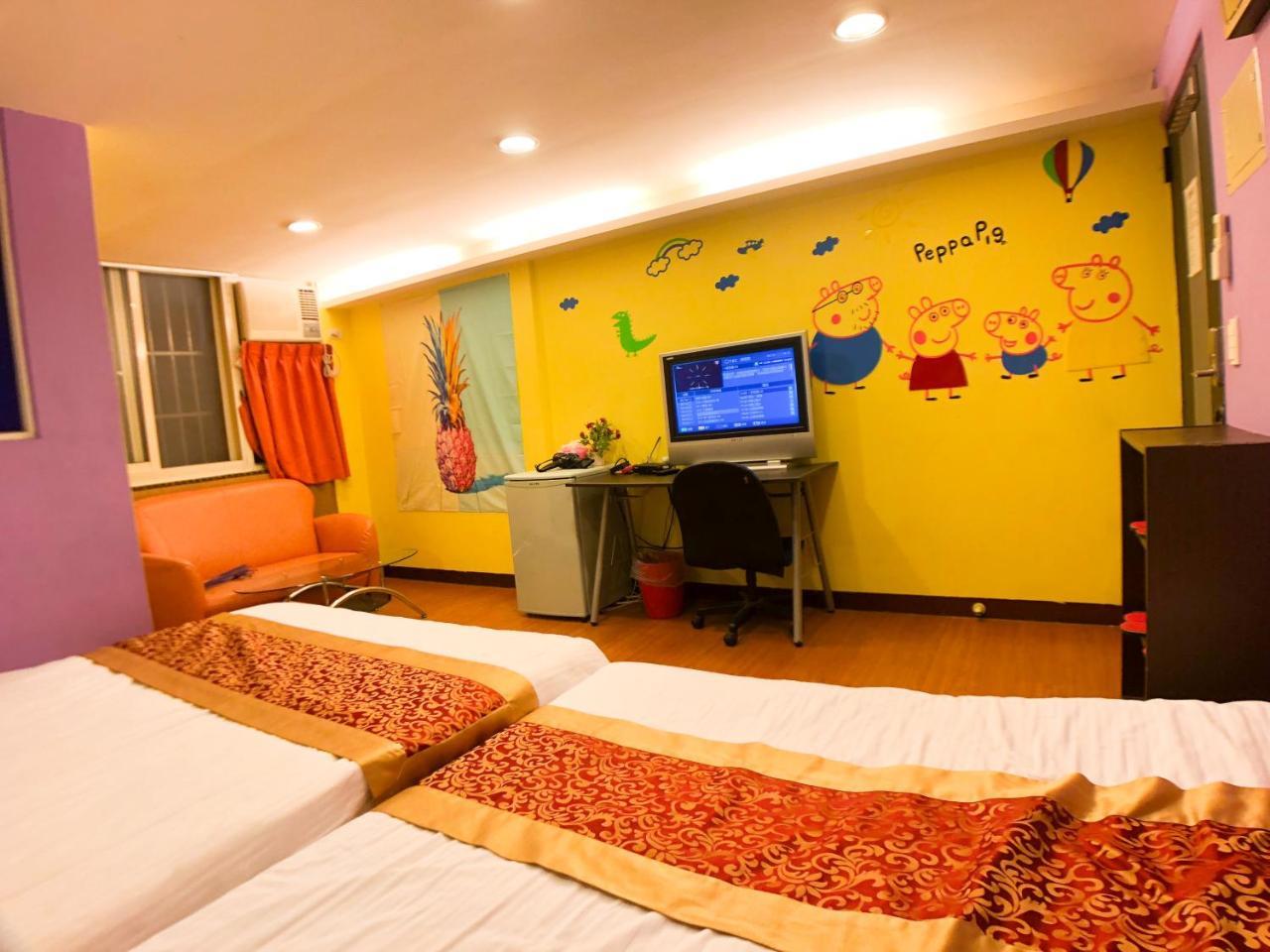 Fengchia Bichon B&B 타이중 외부 사진